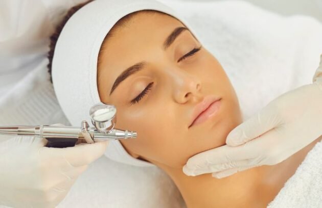 Glycolic Acid Peels