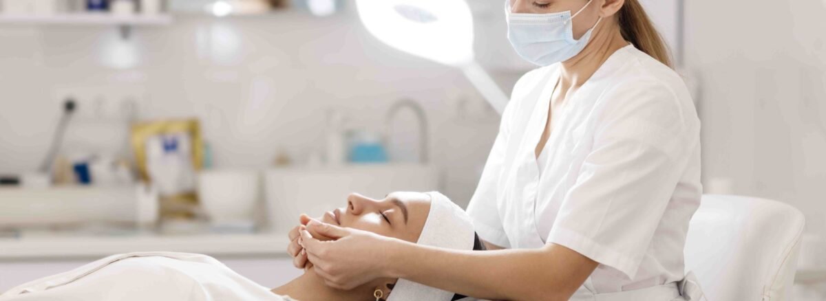 Best Aesthetic clinic in Dubai at Lakeshore Hospital offering advanced skin care, acne scar treatment and hair transplantation services