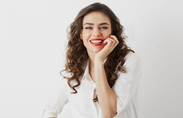 Hollywood Smile in Dubai before and after smile makeover results